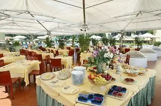 Versilia Holidays Hotel Forte dei Marmi Italy