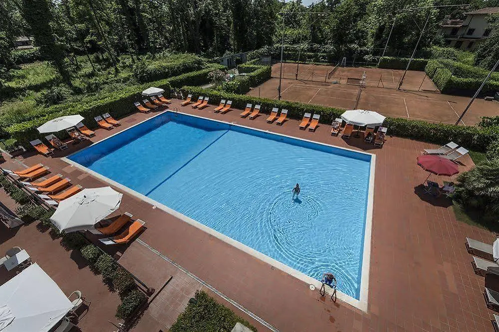 Versilia Holidays Hotel Forte dei Marmi Italy